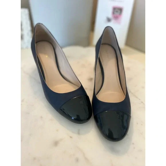 Cole haan dawna hotsell cap toe pumps